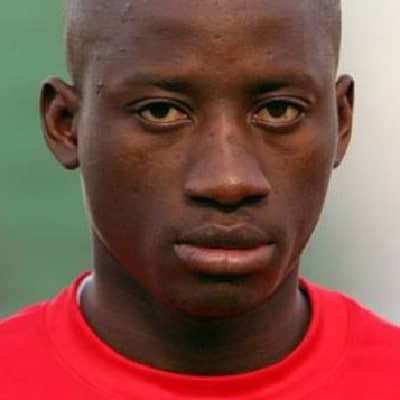 Antonio Mendonca: A Comprehensive Profile of the Angolan Football Legend
