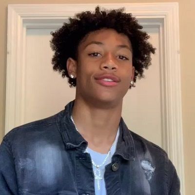 Dejuane Mccoy: From High School Gridiron to Digital Fame