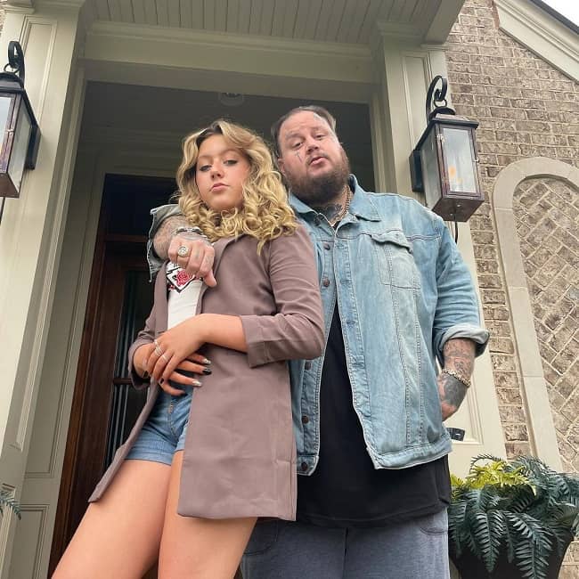 Jelly Roll: A Comprehensive Profile of the Rapper's Life and Career