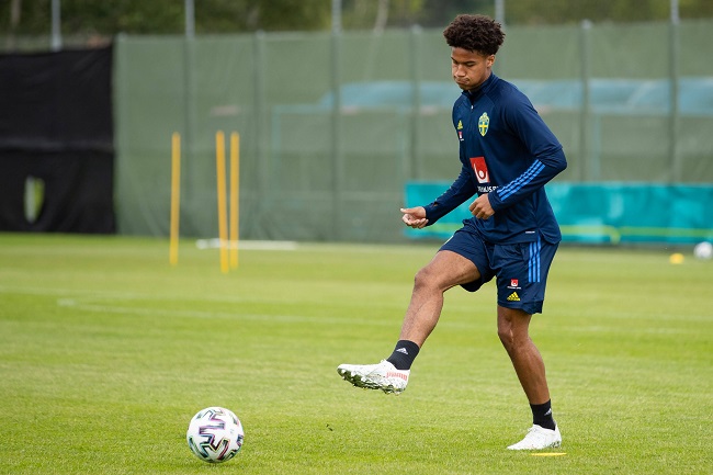 Jens Cajuste: A Comprehensive Profile of the Swedish Football Midfielder