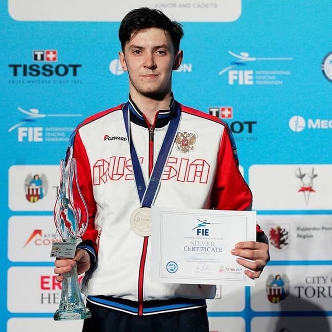 Vladislav Mylnikov: The Rising Star of Russian Foil Fencing