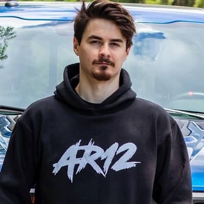 Nick Andrew: A Comprehensive Look at the Canadian Gaming Influencer's Life and Career