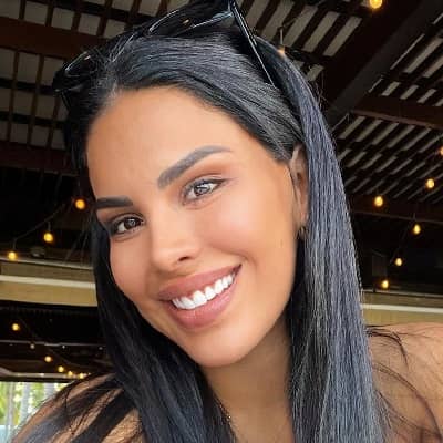 Tefi Valenzuela: A Multifaceted Peruvian Star - Career, Life, and Social Influence
