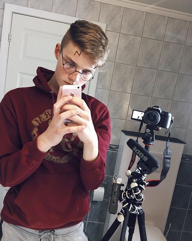 Vegard Saeterhaug: A Deep Dive into the Norwegian YouTuber's Life and Career