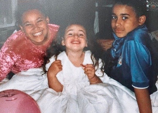Yasmin Swann: A Glimpse into the Life of a British YouTube Star