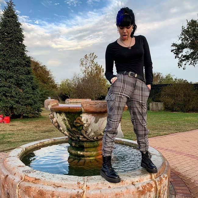 Caroline: The Rising Star of TikTok and Beyond