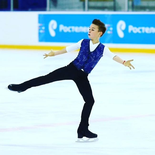 Daniil Samsonov: A Comprehensive Profile of the Russian Figure Skater's Journey and Achievements
